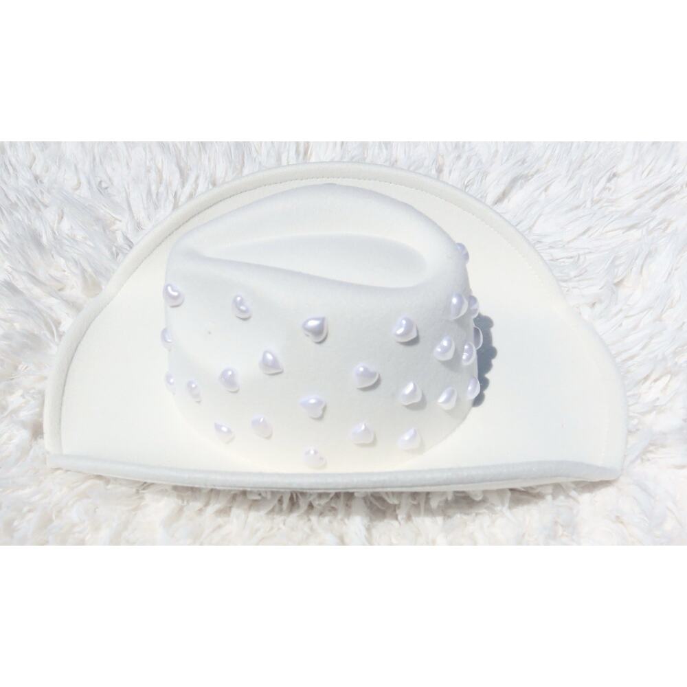 BP Nordstrom White Cowboy Hat Pearl Heart Studs Western Rodeo Bridal